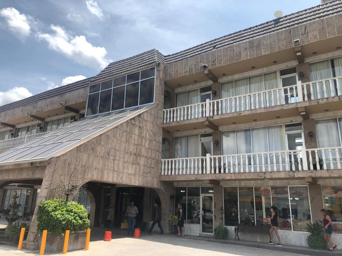Hotel Plaza Riviera Matamoros  Exterior photo